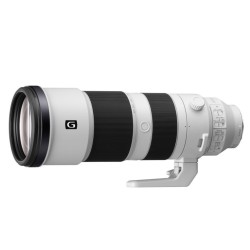 Sony FE 200–600 mm:n F5,6–6,3 G OSS objektiivi