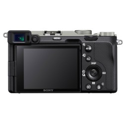 Sony A7C peilitön järjestelmäkamera