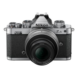 Nikon Z fc + Z DX 16-50 mm f/3.5-6.3 kit