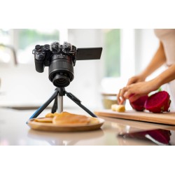 NikonZ 30 + Z DX 16-50mm f/3.5-6.3 VR + Z DX 50-250mm f/4.5-6.3 VR