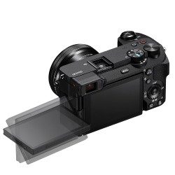 Sony A6700 + 16-50mm f/3.5 – 5.6 PZ OSS