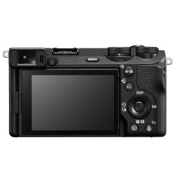 Sony A6700 + 18-135mm f/3.5-5.6 OSS