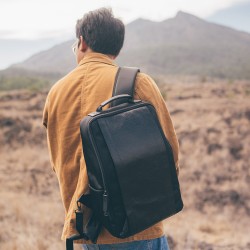 Artisan & Artist RR4-06C backpack
