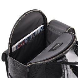 Artisan & Artist Premium Leather Backpack