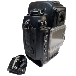 Nikon D2Hs * Spare part camera. Defunct