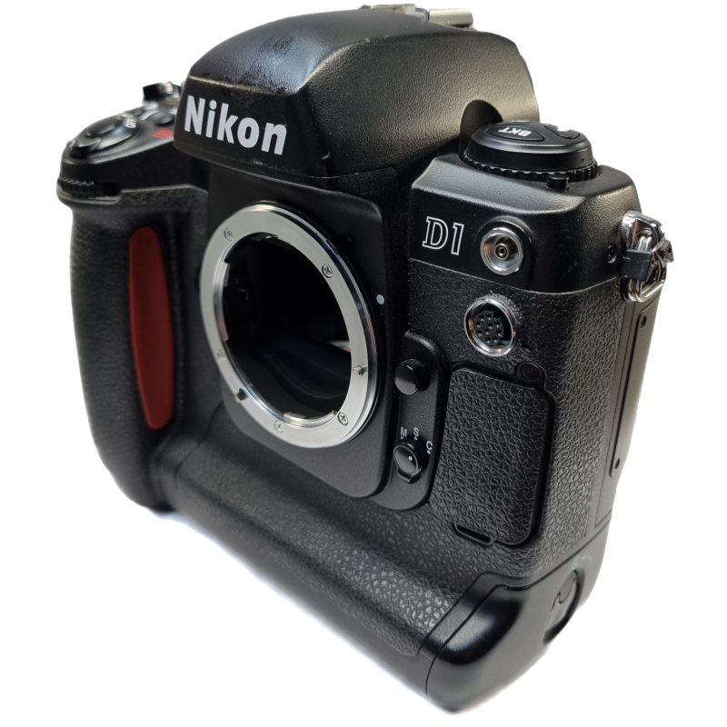 Nikon D1 *Defunct. Spare part camera