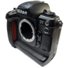 Nikon D1*Varaosakamera. Ei toimiva