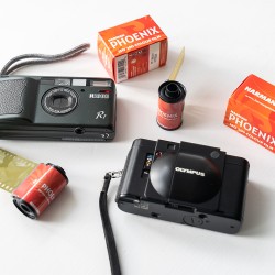 Harman Phoenix ISO 200 135-36 color film