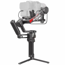 DJI RS 4 Pro gimbal