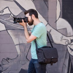 Think Tank Vision 15 camera bag