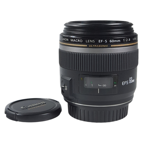 Canon EF-S 60mm f/2.8 Macro USM lens - Used