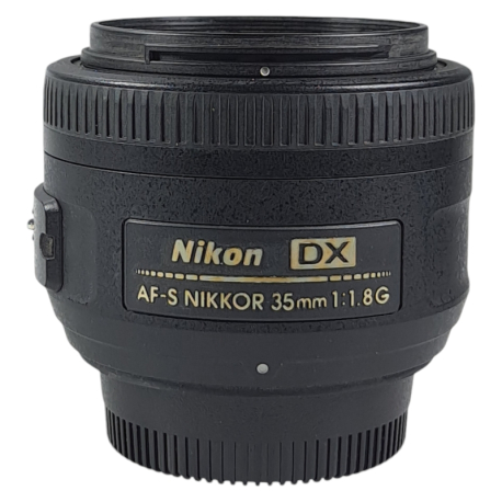 Nikon AF-S DX Nikkor 35mm f/1.8G lens - Used