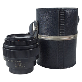 LZOS Jupiter-9 85mm f/2 - M42