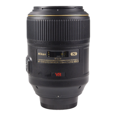 Nikon AF-S Micro Nikkor 105mm f/2.8G ED VR objektiivi - käytetty