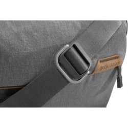 Peak Design Everyday Sling 6L camera bag v2 - Ash