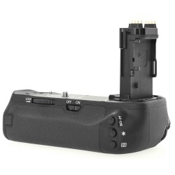 Canon BG-E21 Battery Grip - Used