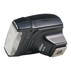 Nikon Speedlight SB-400 Flash - Used