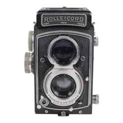 Rollei Rolleicord V - TLR Camera