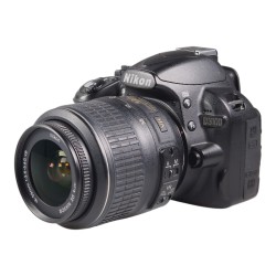 Nikon D3100 + AF-S DX 18-55mm f/3.5-5.6G VR ED - Used