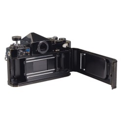 Canon F-1 + FD 50mm f/1.8 S.C.