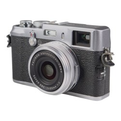 Fujifilm X100 digitaalinen kompaktikamera - käytetty
