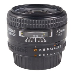 Nikon AF Nikkor 35mm f/2 D