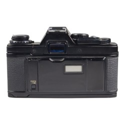 Olympus OM10 Quartz + S Zuiko Auto-Zoom 35-70mm f/4 + Manual Adapter