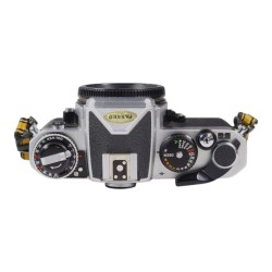 Nikon FE2 järjestelmäkamera