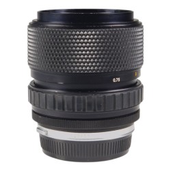 Olympus OM-System S Zuiko MC 35-70mm f/4 Auto-Zoom