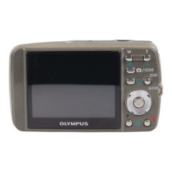 Olympus μ Digital 600 digitaalinen kompaktikamera - käytetty